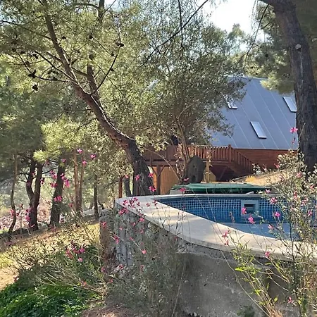 Panurla Wooden House Havuz & Sauna Kirmizi Hotel Urla